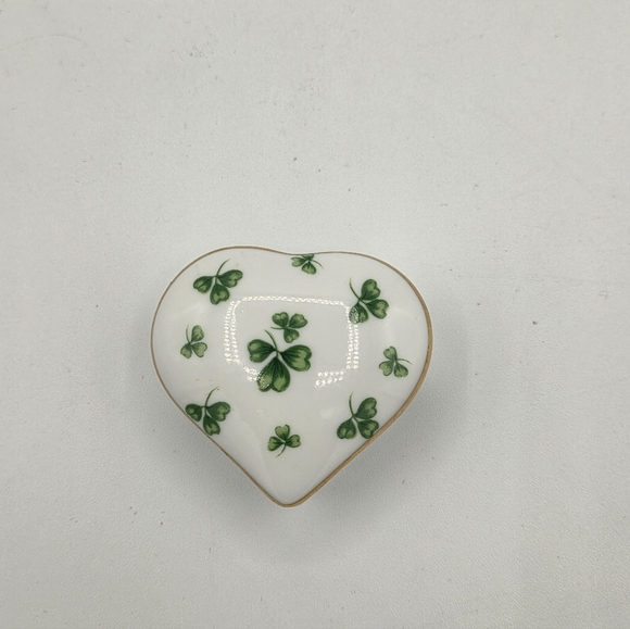 Vintage Heart-Shaped Clover Trinket Box Lefton China St Patrick's Day 1995 - Picture 2 of 6